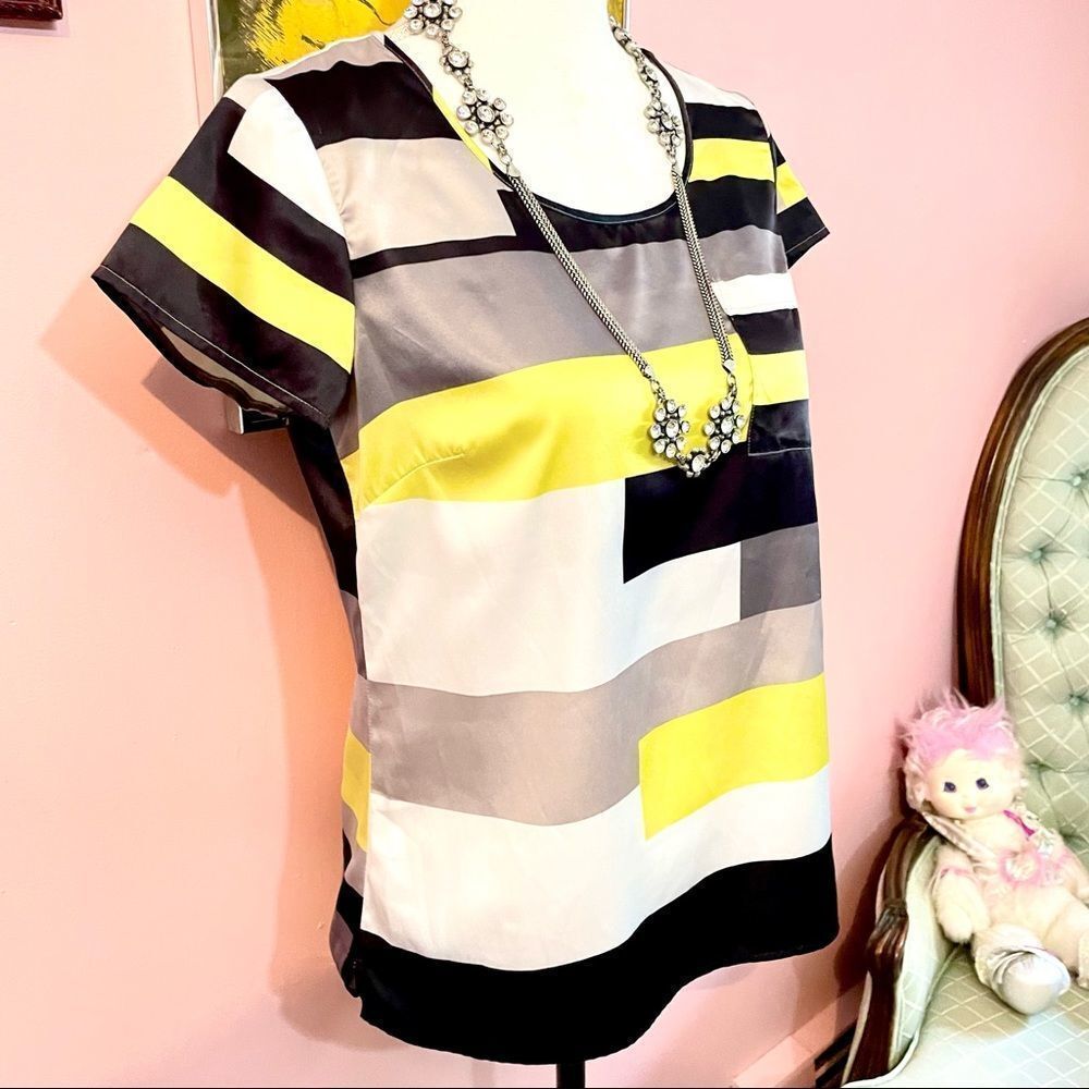 The Limited Silky Abstract Chartreuse & Black Square Print Short Sleeve Blouse